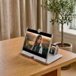 Mobile Screen Magnifier Stand