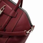 Burgundy Lock - Image 4