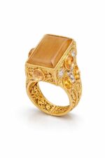 Vintage Royal Ring - Image 2