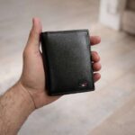 Noir Trifold - Image 7