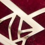 Burgundy Abstract Clutch - Image 5