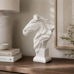 The White Horse - Image 6
