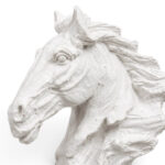 The White Horse - Image 5