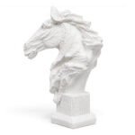 The White Horse - Image 4