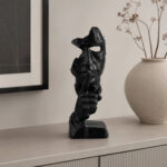 The Hidden Face - Image 5