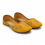 Bahaar Floral Khussa